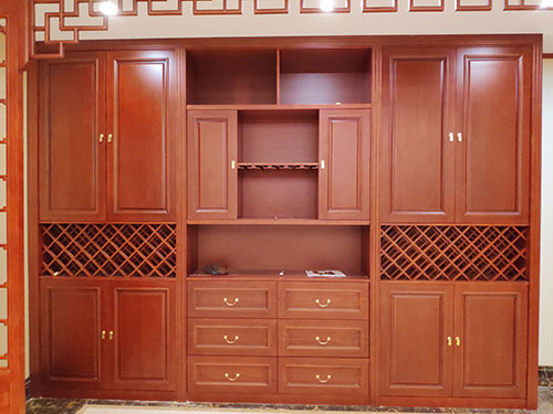 东莞中式家居装修之中式酒柜装修效果图